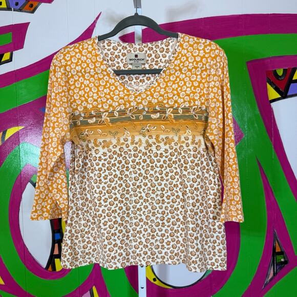 Woolrich Tops - Woolrich, Floral Print Top in Yellow and White, 3/4 Sleeve. Size Medium.